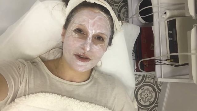 ИДУ К КОСМЕТОЛОГУ/ ЧТО У МЕНЯ С ЛИЦОМ смотреть онлайн