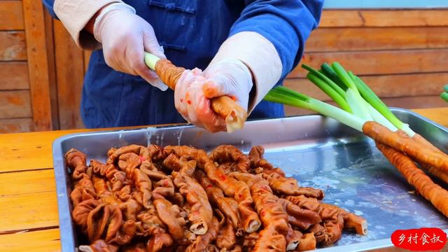 Human Tall Green Onion Stuff In Fat Intestine And Roast, Most Unique Skewers! | Uncle Rural Gourmet