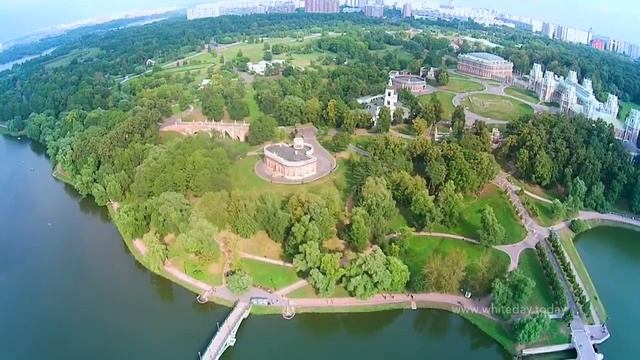 Парк Царицыно- сказка, воплощенная в реальности смотреть онлайн