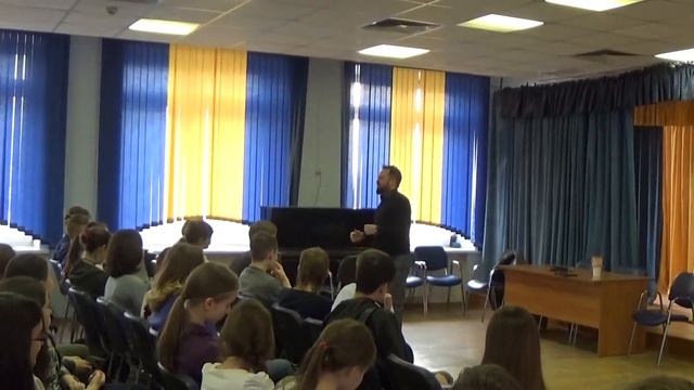 Фрагмент занятия Дискуссионного клуба Лингвистического Центра Школы смотреть онлайн