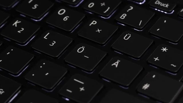 ЧТО КРУЧЕ ЧЕМ MACBOOK AIR? ACER SWIFT 1 или КАК ВЫБРАТЬ НЕ ДОРОГОЙ НОУТБУК ДЛЯ УЧЕБЫ смотреть онлайн