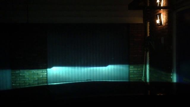 Avalanche '02 HID Projector cold start смотреть онлайн