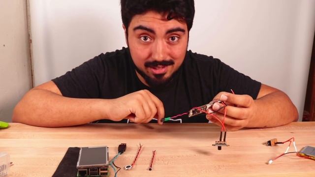 Make Your Own Raspberry Pi Cell Phone смотреть онлайн