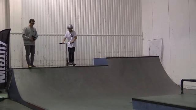Сидоров Максим - PowerTrick самокат контест - скейтпарк BunnyHop 20181216 смотреть онлайн