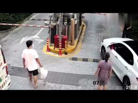 Машина майлэ*, права майлэ, ездить не майлэ (*买了 - купил)