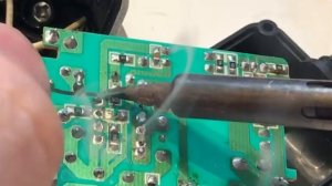 Блок питание скачет напряжение