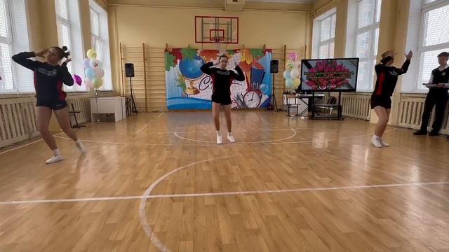 ПОЗДРАВЛЕНИЯ С 8 МАРТА. смотреть онлайн