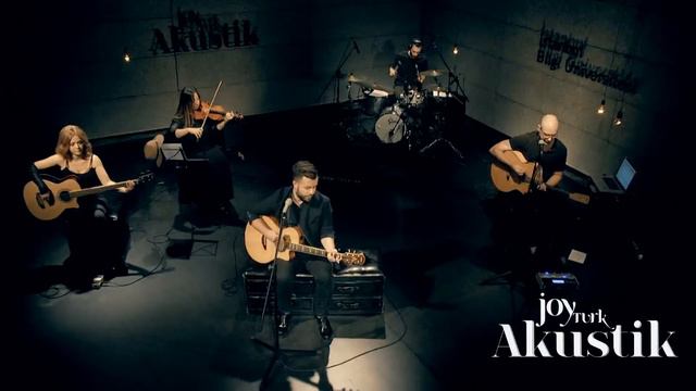 Emre Aydın - Afilli Yalnızlık (Joytürk Akustik)