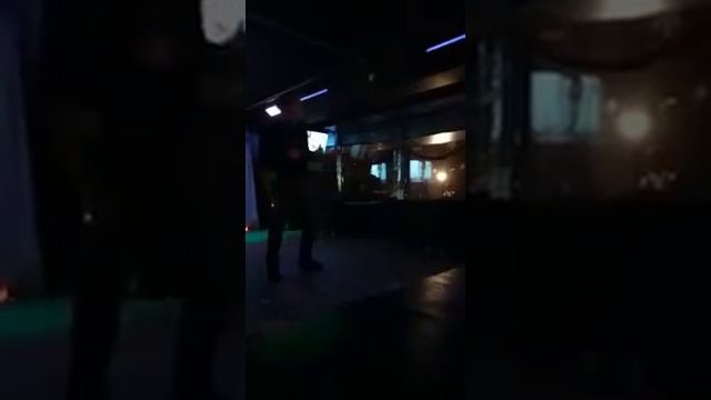зола-дельфин-дилер смотреть онлайн