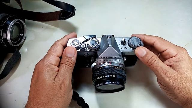 Olympus om1 para fotografía callejera смотреть онлайн