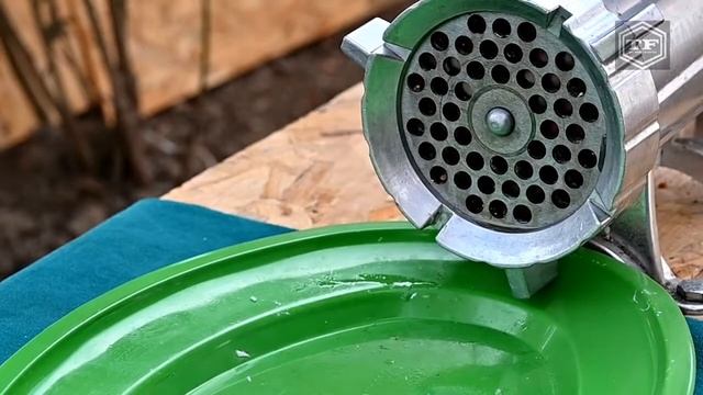 Цветные конфеты против мясорубки смотреть онлайн