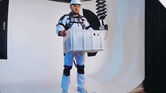 Фотосессия нашей новой линейки модульного промышленного экзоскелета PE10! смотреть онлайн