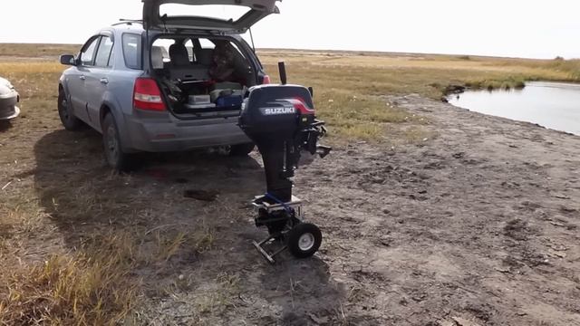 Тележка для перевозки лодочного мотора. Тележка своими руками. смотреть онлайн