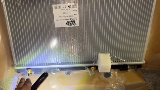 NISSAN JUKE RADIATOR CHANGE DIY | No need to remove bumper! смотреть онлайн
