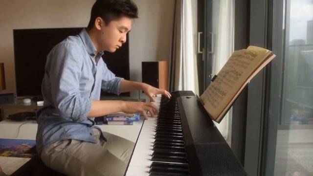 Chopin Piano Concerto #1 смотреть онлайн