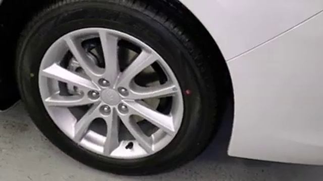 2014 Subaru Impreza 2.0i Premium 4dr (CVT) смотреть онлайн