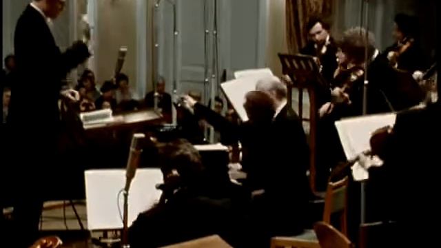 Richter plays Bach смотреть онлайн