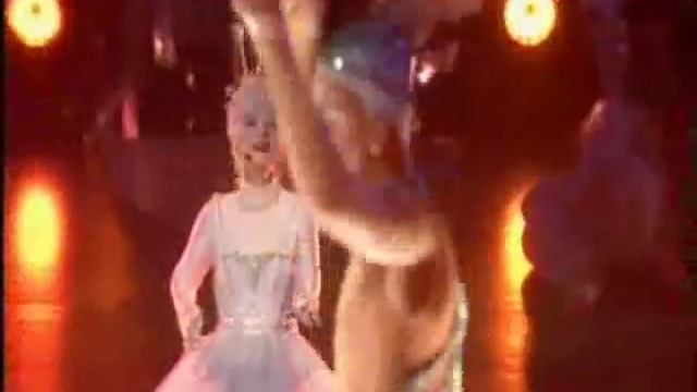 Cirque Du Soleil Alegria, Flying Man