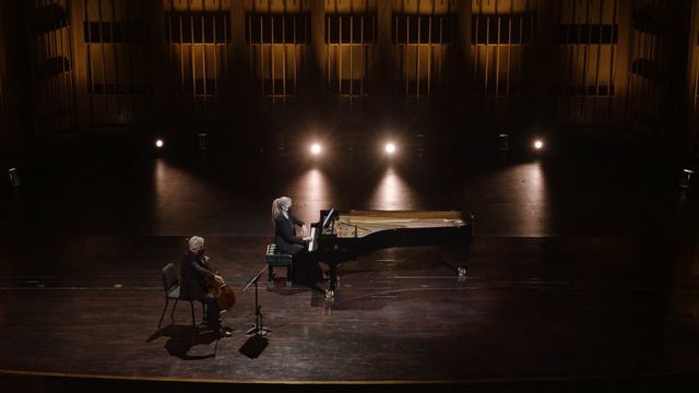 Hailstork: Elegy смотреть онлайн