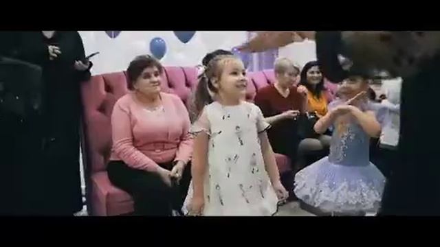 Открытие школы балета Lil Ballerine в городе Армавир смотреть онлайн