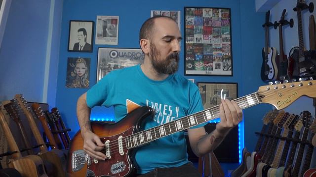 Glen Campbell 'Wichita Lineman' Cover (Squier Bass VI) смотреть онлайн