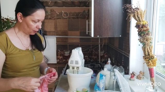 Влог: 15.07 Харьков/Так говорят только у нас)) Пеку тортик в мультиварке. смотреть онлайн