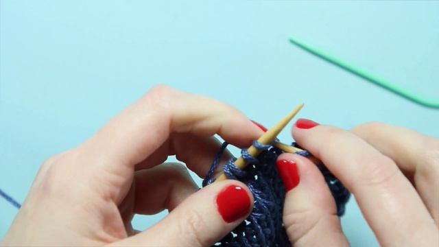 How to Knit Two Over Two Right Purl Cross (2/2 RPC) in Knitting | Hands Occupied смотреть онлайн