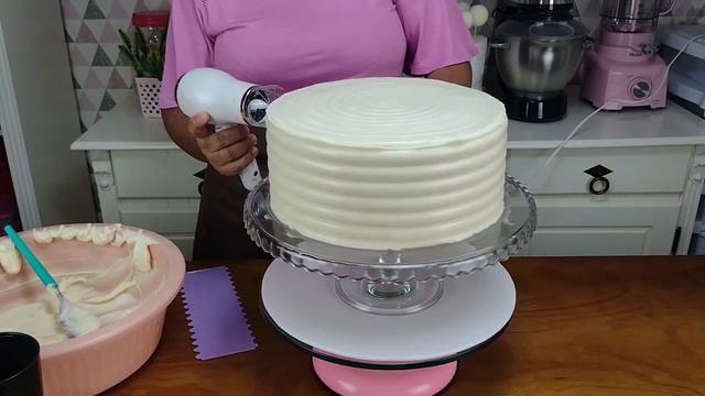 BOLO DE 2 ANDARES PARA 50 PESSOAS COM GANACHE CREMOSA / TEMA POP IT / PINTURA FEITA A MÃO смотреть онлайн