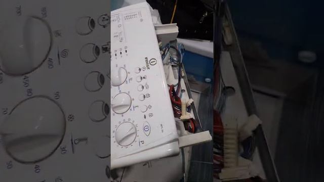 Не включается стиральная машина, что делать, ремонт, причины, неисправности смотреть онлайн