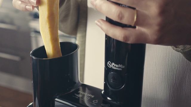 ProMix Hand blender: Prepare all your favorite recipes at the touch of a button | Philips | HR1618 смотреть онлайн