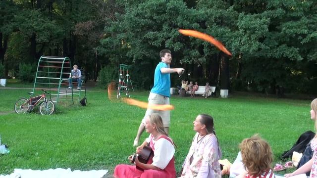 21.07.11 - День Земли. Наталия и Агния Седых - А я лечу смотреть онлайн