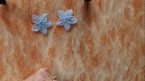 Цветочные повязочки из фатина. Просто и красиво.