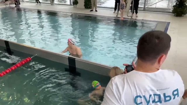 Соревнования по плаванию в Совхозе имени Ленина смотреть онлайн