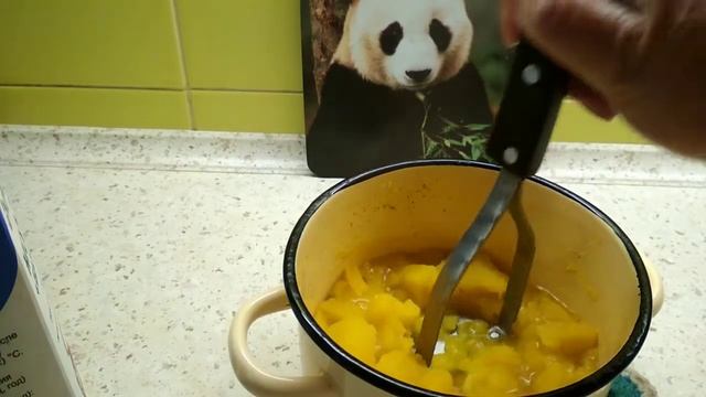 Молочный суп с тыквой. смотреть онлайн