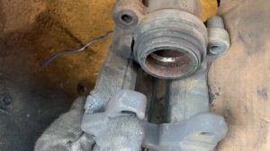 Замена передних тормозных колодок и дисков на BMW F30