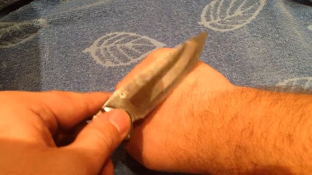 Заточка ножа на точилке Lansky. Бреем руку. смотреть онлайн