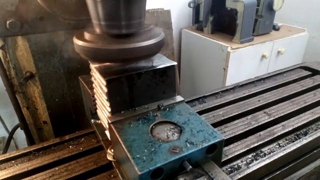 Milling with a strigon me 1000 milling machine смотреть онлайн