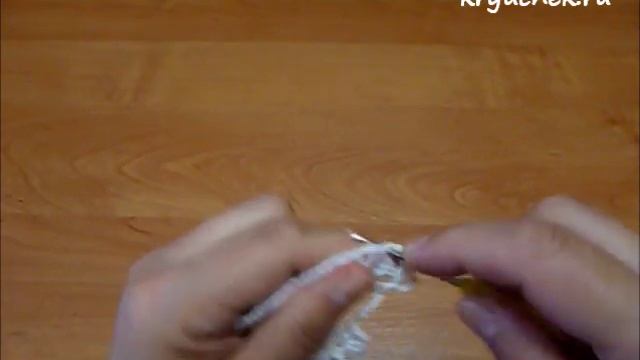 Салфетка с листьями крючком. Часть 1. (Crochet. Napkin with leaves. Part 1) смотреть онлайн