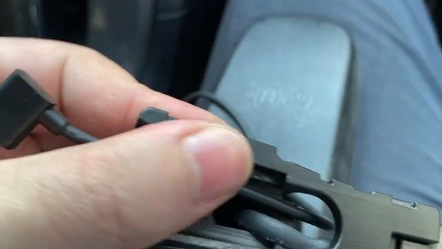 Установка Видеорегистратора на Chevrolet Volt смотреть онлайн