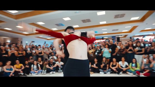 FELLING SOMETHING - PINTO PICASSO / Marco y Sara / bachata workshop 2019 WORLD LATIN CONGRESS 202 смотреть онлайн