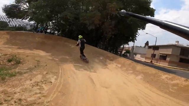 Scooter racing VSETT 11 vs Teverun Supreme смотреть онлайн