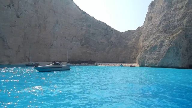 Бухта Навагио (Навайо). о. Закинф (Закинтос). Греция. смотреть онлайн