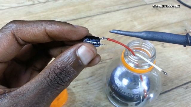 DIY AUX Cable to Speaker смотреть онлайн