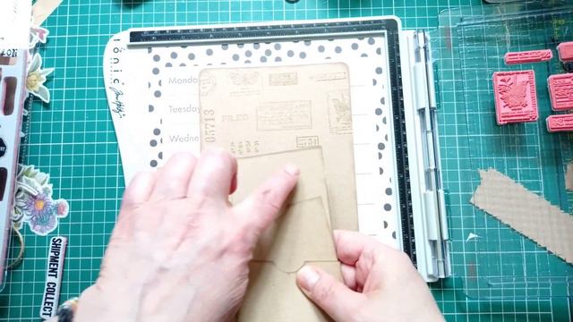 Junk Mail Journal - Inside Cover Pockets - Part 7 смотреть онлайн