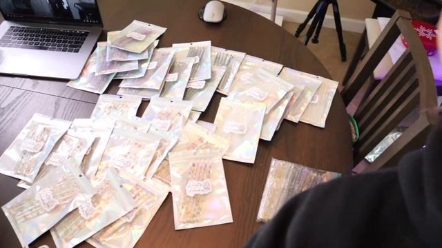 launch day + packing orders! | studio vlog ep.4 ? смотреть онлайн
