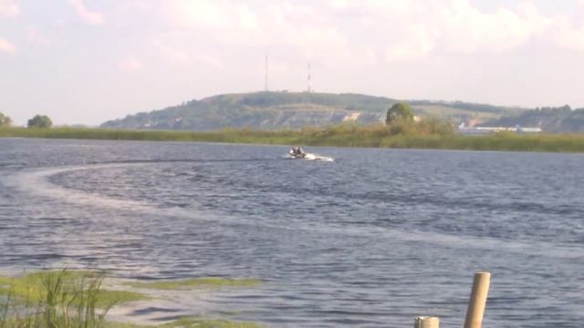 Лодка Диана 340 с загрузкой 260 кг, ПЛМ Меркурий 15 М, скорость 35 км/час. смотреть онлайн