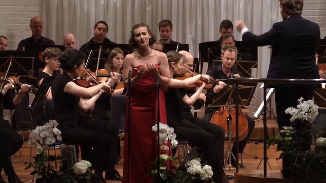 Bellini: La Sonnambula, 