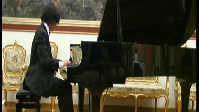 CMP 2010 - Pietro Papagna - F. Chopin Notturno -- Op. 9 n. 2 смотреть онлайн