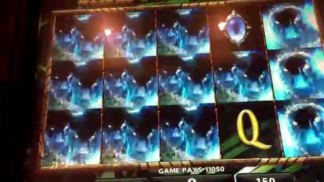 Line hit and free games on Shadow of the Panther смотреть онлайн