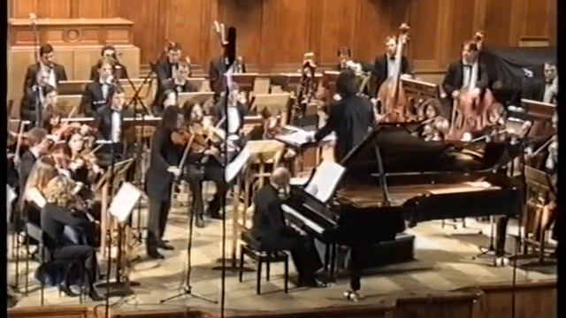Yury Bashmet and Alexey Lubimov performs Pavel Karmanov Spring in January for Viola Piano Orchestr смотреть онлайн